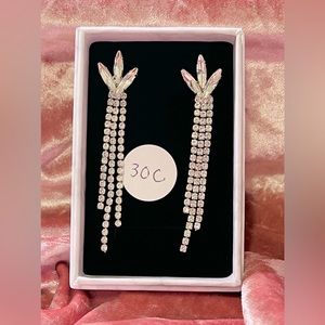 Fashion Dangle Earrings #30c